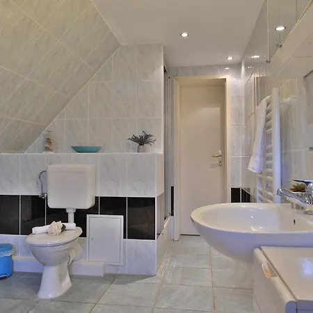 Apartment Fischerhaus Whg Sonnenaufgang Neukloster