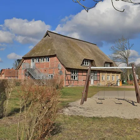 Apartment Fischerhaus Whg Sonnenaufgang Neukloster